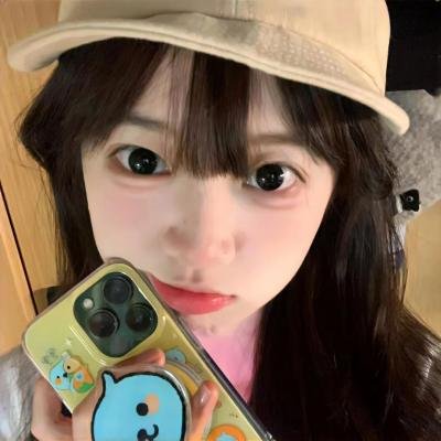 一线女星私下抽烟，一个月内幕曝光，后援会发声明